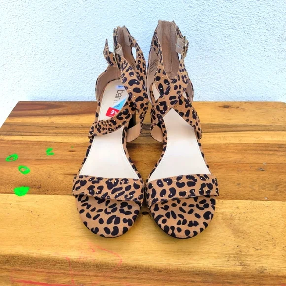 Bar lll Bayleef Ankle Strap Classic Pumps Women's Size 9.5 - Picture 8 of 15